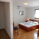 Διαμέρισμα One-bedroom Crikvenica 27 *