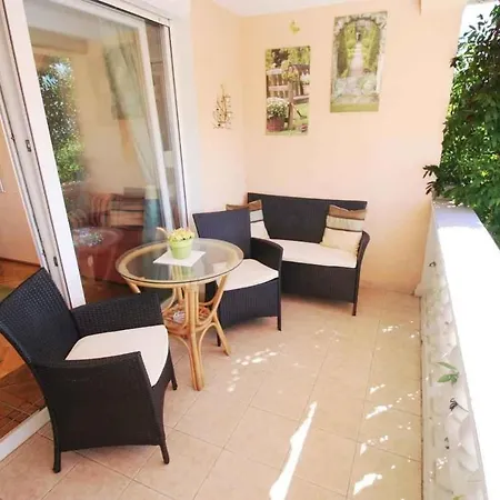 One-bedroom Crikvenica 27