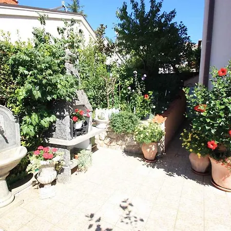 One-bedroom Crikvenica 27